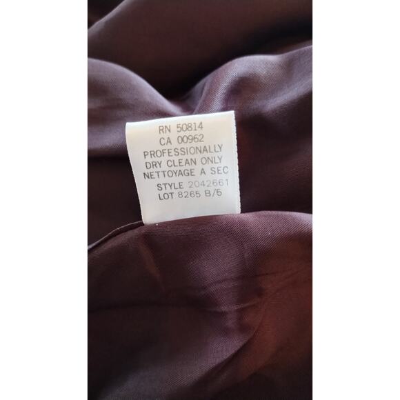 NWT Tahari Plum Straight Dress with Square Neckline size 10. - Picture 8 of 16